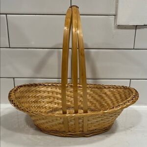 Natural Woven gathering Basket with Handle vintage